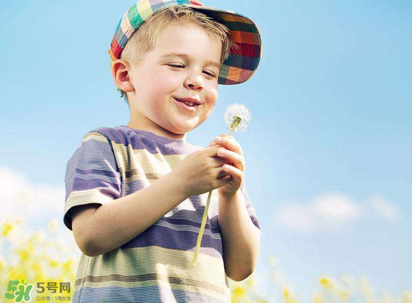 孩子多动症的表现有哪些,4岁孩子多动症有哪些症状表现 孩子多动症的表现有哪些,4岁孩子多动症有哪些症状表现