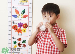 儿童什么时候吃钙片效果最好,儿童补钙除了吃钙片还需要加什么时候 儿童什么时候吃钙片效果最好,儿童补钙除了吃钙片还需要加什么时候