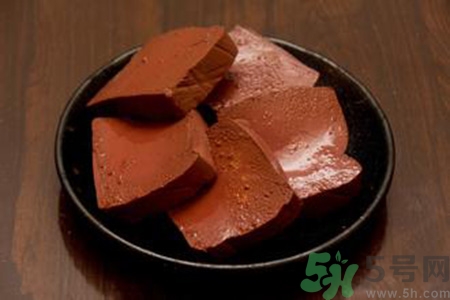 宝宝能吃猪血吗,多大的宝宝可以吃猪血 宝宝能吃猪血吗,多大的宝宝可以吃猪血