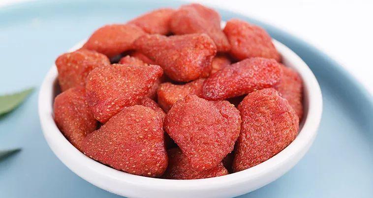 草莓干怎么制作过程,草莓干怎么制作怎么添加防腐剂