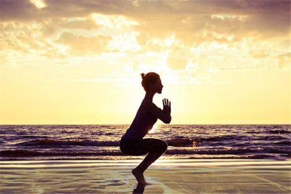 增高瑜伽效果怎么样(瑜伽能增高吗)