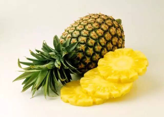 盐水泡菠萝的原理,菠萝泡盐水是为了什么