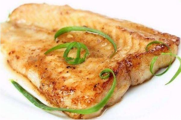 龙利鱼应该怎么挑选呢(龙利鱼长什么样子)