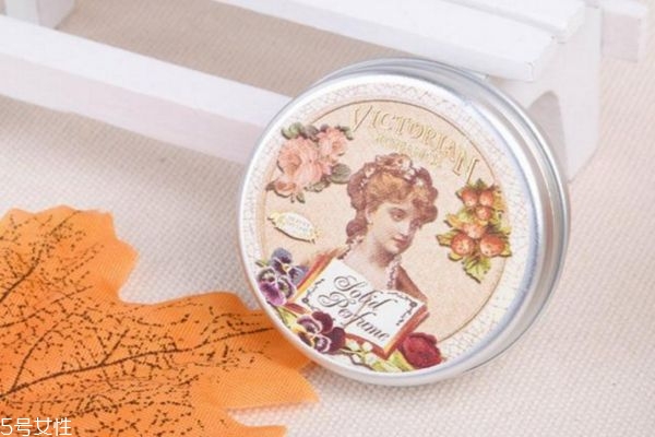 阴瑜伽基本动作(阴瑜伽基本动作)