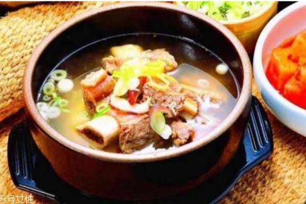 冬天喝什么汤对胃好,冬天喝什么汤比较暖胃