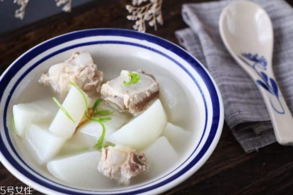 小孩夏天喝什么汤好养生的,小孩夏天喝什么汤好,适合夏天喝的汤