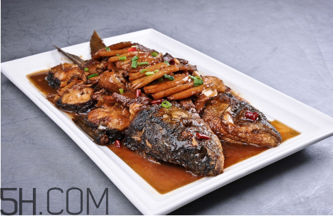 立秋后吃什么鱼好,立冬后吃什么鱼好