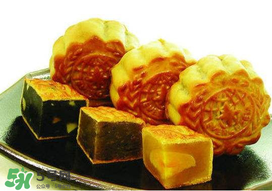 中秋节要吃月饼,中秋节这天为什么要吃月饼呢