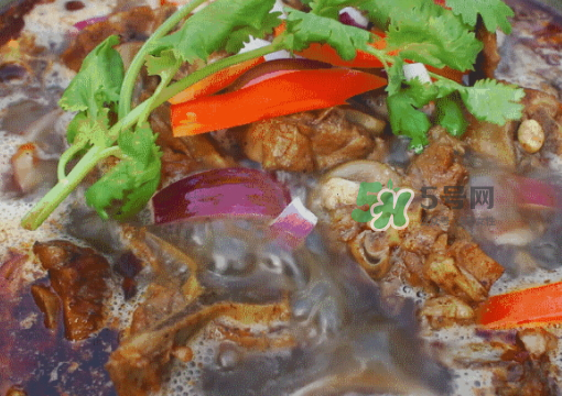 九月份可以吃羊肉吗,九个月可以吃羊肉吗 九月份可以吃羊肉吗,九个月可以吃羊肉吗