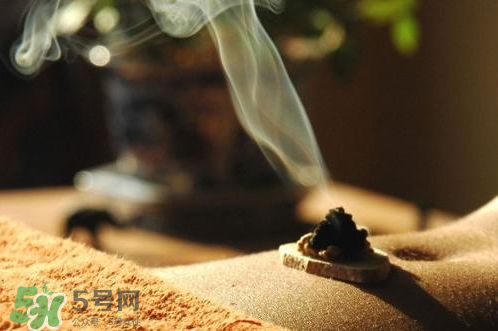 三伏天可以天天艾灸吗?,三伏天可以天天艾灸吗上热下寒性身体