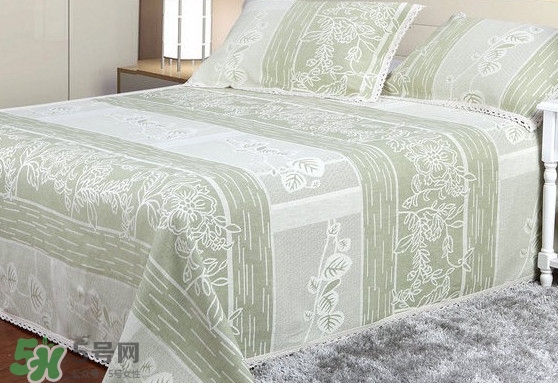 亚麻凉席的优缺点,藤席和凉席哪个好