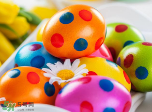 复活节为什么有彩蛋和兔子,复活节彩蛋是什么