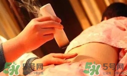 艾灸后出汗多是什么原因,艾灸出很多汗是怎么回事