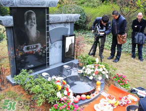 春分可以扫新墓吗?,立春后可以扫墓吗 春分可以扫新墓吗?,立春后可以扫墓吗