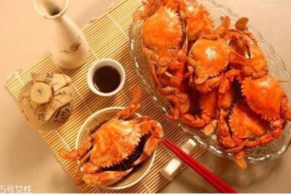 跑步机跑步和在外面跑有什么不同(跑步机和室外跑步的区别)