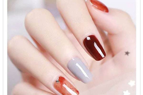 新娘发型有哪些(新娘发型有哪些) 新娘发型有哪些(新娘发型有哪些)