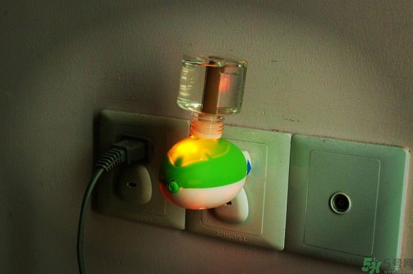 电蚊香液对人有害吗,电热蚊香液