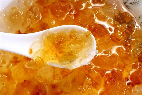 桃胶阿胶可以一起炖吗,阿胶可以和桃胶一起炖吗 桃胶阿胶可以一起炖吗,阿胶可以和桃胶一起炖吗