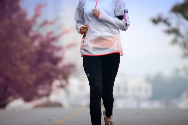 跑前热身是必要的(跑前为什么要热身)