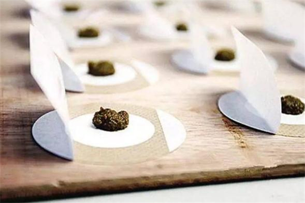 儿童贴三伏贴的好处,小孩贴三伏贴有什么副作用吗 儿童贴三伏贴的好处,小孩贴三伏贴有什么副作用吗