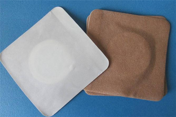 三伏贴一次贴几张帖在什么位置,三伏贴一次贴几张膏药