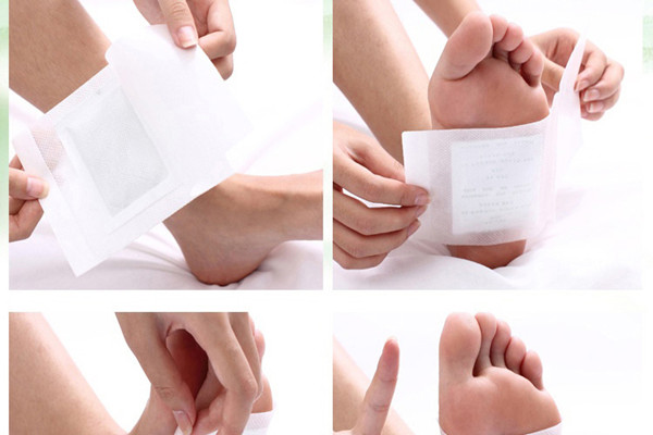 足贴变黑的原理是什么,足贴为啥会变黑