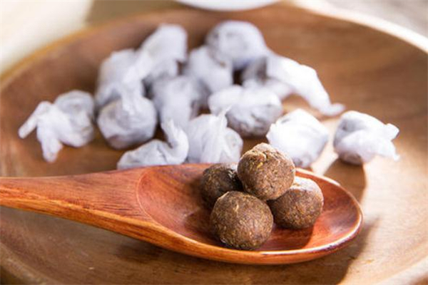 南怀瑾肚脐贴什么时候贴最好,南怀瑾肚脐贴贴多久