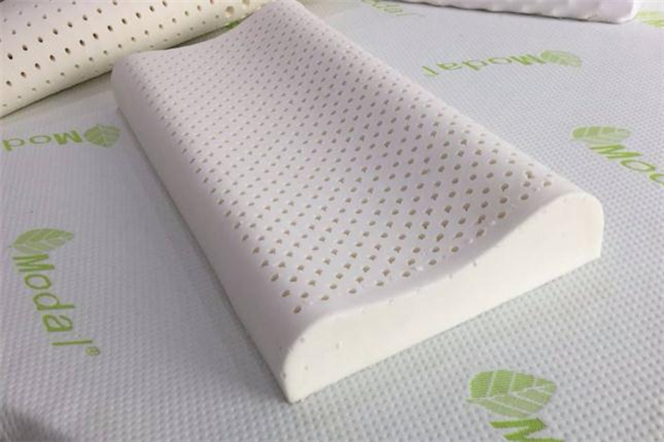 小孩子适合睡乳胶枕头吗,儿童睡乳胶枕头好不好 小孩子适合睡乳胶枕头吗,儿童睡乳胶枕头好不好