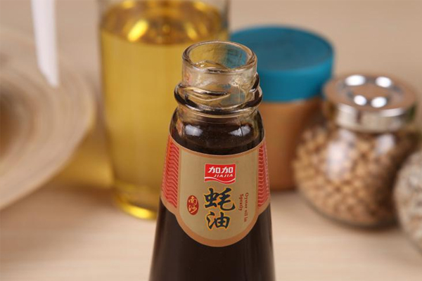 为什么蚝油不用挤压瓶,蚝油为什么不用塑料瓶装