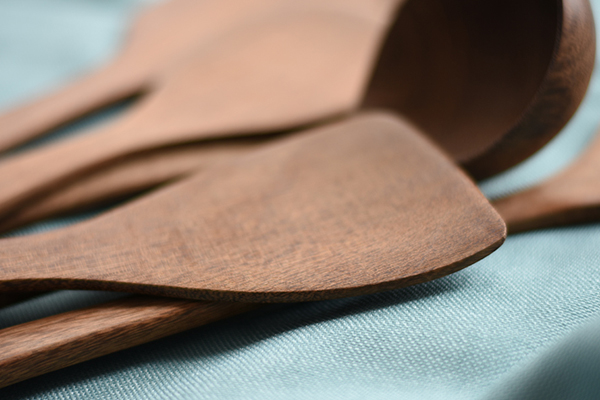 什么木制的锅铲好,锅铲用什么木头比较好? 什么木制的锅铲好,锅铲用什么木头比较好?