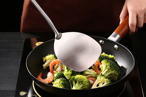 铁锅可以补铁补血吗,快速补铁锅的方法