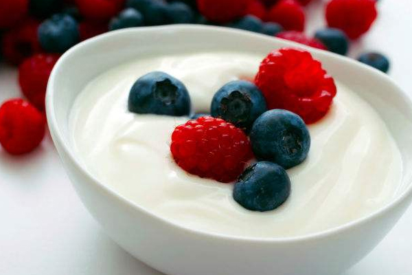 常温酸奶里面有活菌吗,常温酸奶有乳酸菌吗 常温酸奶里面有活菌吗,常温酸奶有乳酸菌吗