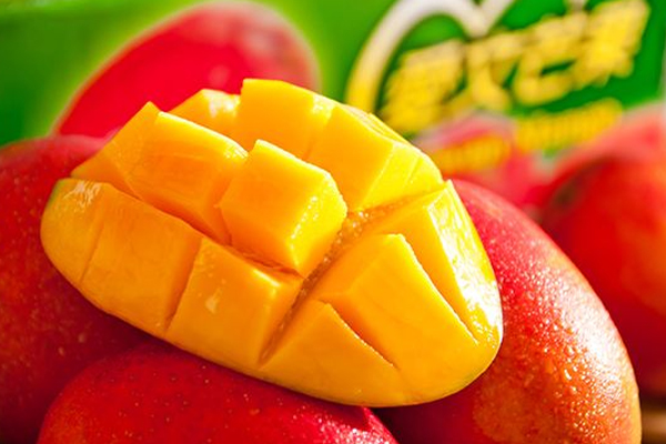 爱文芒果一个有多大,爱文芒果一个多少厘米