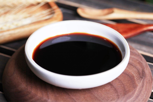 炒肉上色用生抽还是老抽,卤菜上色用生抽还是老抽