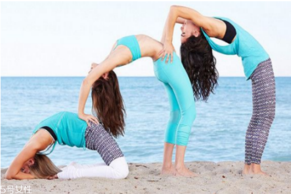 练瑜伽怎么保护颈椎(瑜伽能不能改善颈椎)