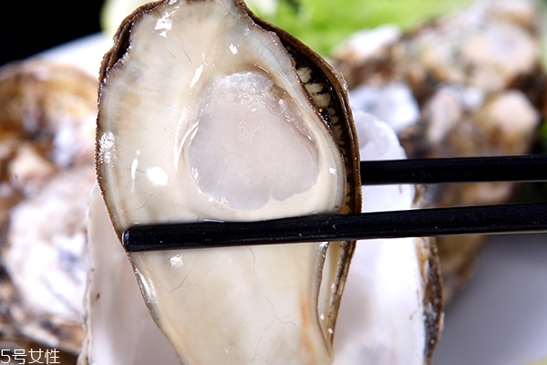 生蚝味道腥吗,生蚝有腥味吗