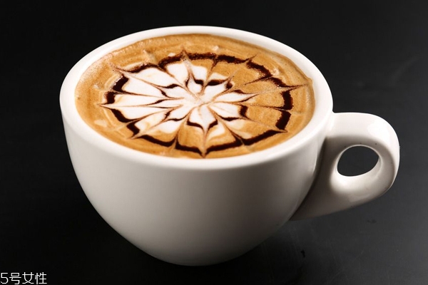 卡布奇诺是意式咖啡吗,卡布奇诺是美式咖啡么