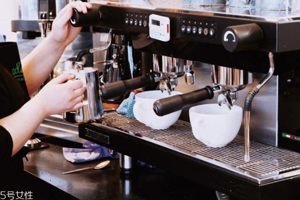 美式咖啡机和意式咖啡机的区别,意式和美式咖啡机的区别