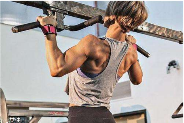 引体向上的注意事项(引体向上的注意事项和技巧)