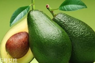 鳄梨油怎么使用,鳄梨油基础油的用法 鳄梨油怎么使用,鳄梨油基础油的用法