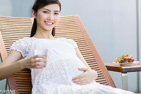 孕妇羊水过少怎么补充,怎么快速补奶水
