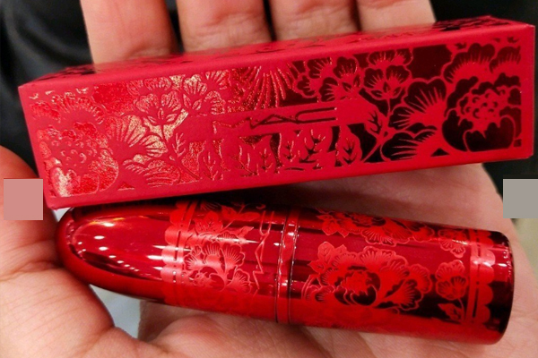 mac lucky in love是几号色