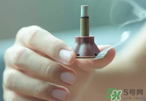 艾艾贴可以贴肚脐眼吗,艾贴能贴肚脐眼吗 艾艾贴可以贴肚脐眼吗,艾贴能贴肚脐眼吗