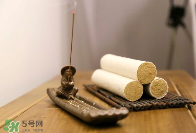 三伏贴属于天灸吗,艾灸贴晚上可以贴吗