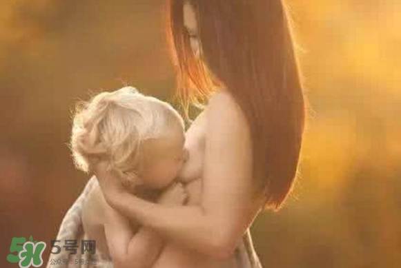 哺乳期可以贴三伏贴吗?,哺乳期能贴膏药 哺乳期可以贴三伏贴吗?,哺乳期能贴膏药