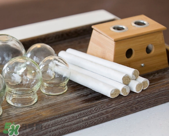 贴三伏贴可以艾灸吗?,艾灸贴冬天可以贴吗