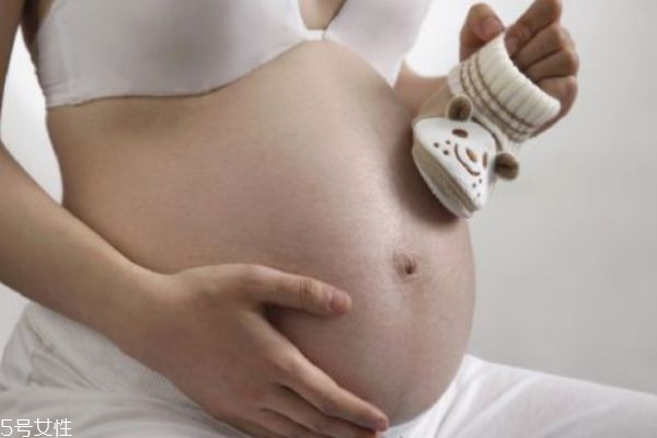 孕妇羊水少怎么办水少怎么补救,孕妇羊水少是什么原因引起的 孕妇羊水少怎么办水少怎么补救,孕妇羊水少是什么原因引起的