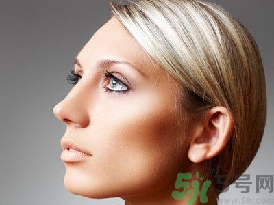 为什么长白发的原因,什么原因导致长白发