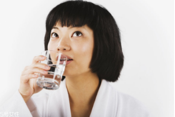 预防感冒的小常识,感冒防治小常识 预防感冒的小常识,感冒防治小常识