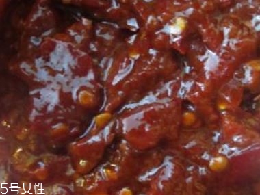 吃豆瓣酱会过敏吗,吃豆瓣酱过敏是怎么回事